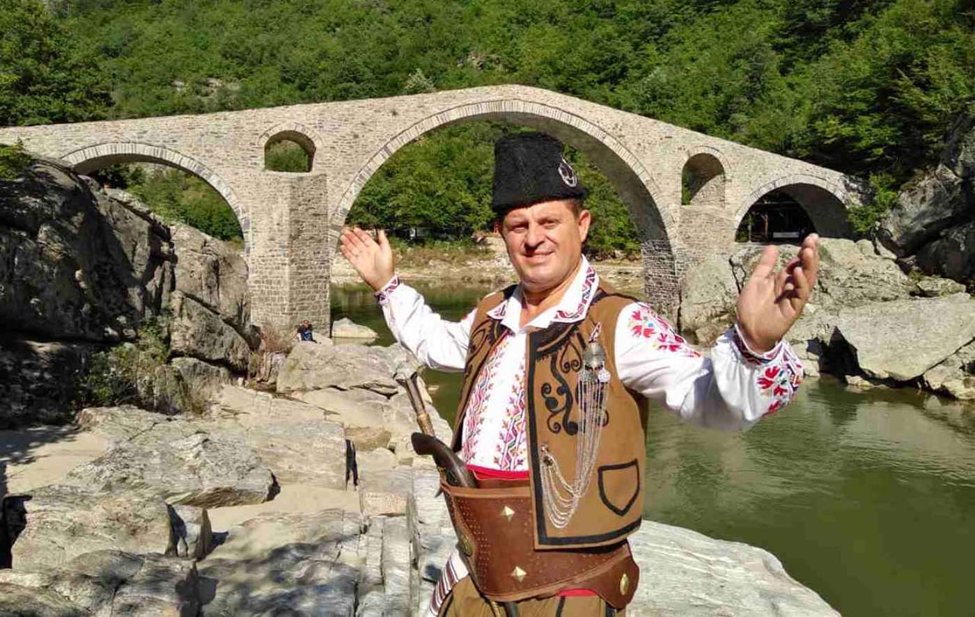 Честит рожден ден, Николай Славеев!